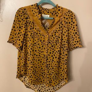 Gorgeous Listicle animal print top size small
